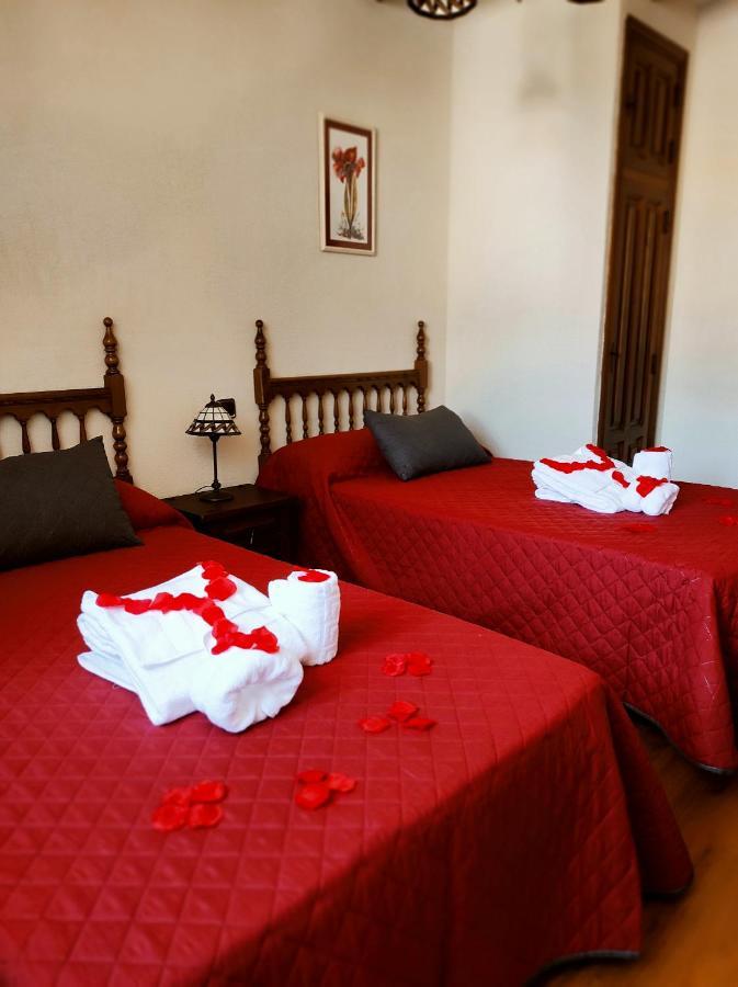 Casa Rural Puerta De Castilla Velayos Ngoại thất bức ảnh